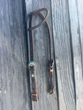 Load image into Gallery viewer, Turquoise Copper One Ear