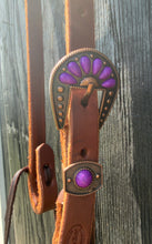 Load image into Gallery viewer, One ear - purple blossom buckle
