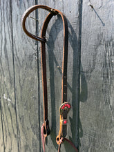 Load image into Gallery viewer, One ear tie end - red blossom buckle
