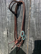 Load image into Gallery viewer, One ear - turquoise oval buckle
